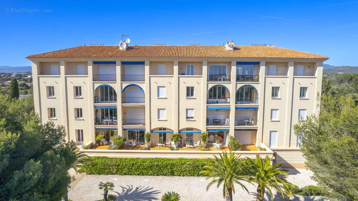 Appartement à SAINT-RAPHAEL