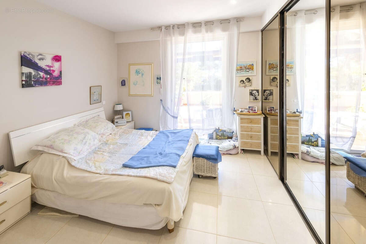 Appartement à SAINT-RAPHAEL