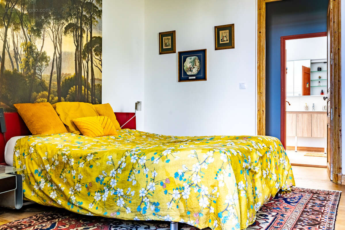 Maison à SAINT-JEAN-D'ANGELY