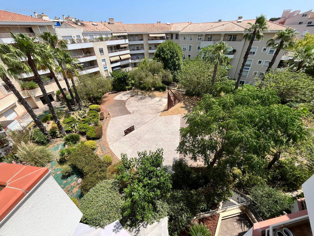 Appartement à HYERES