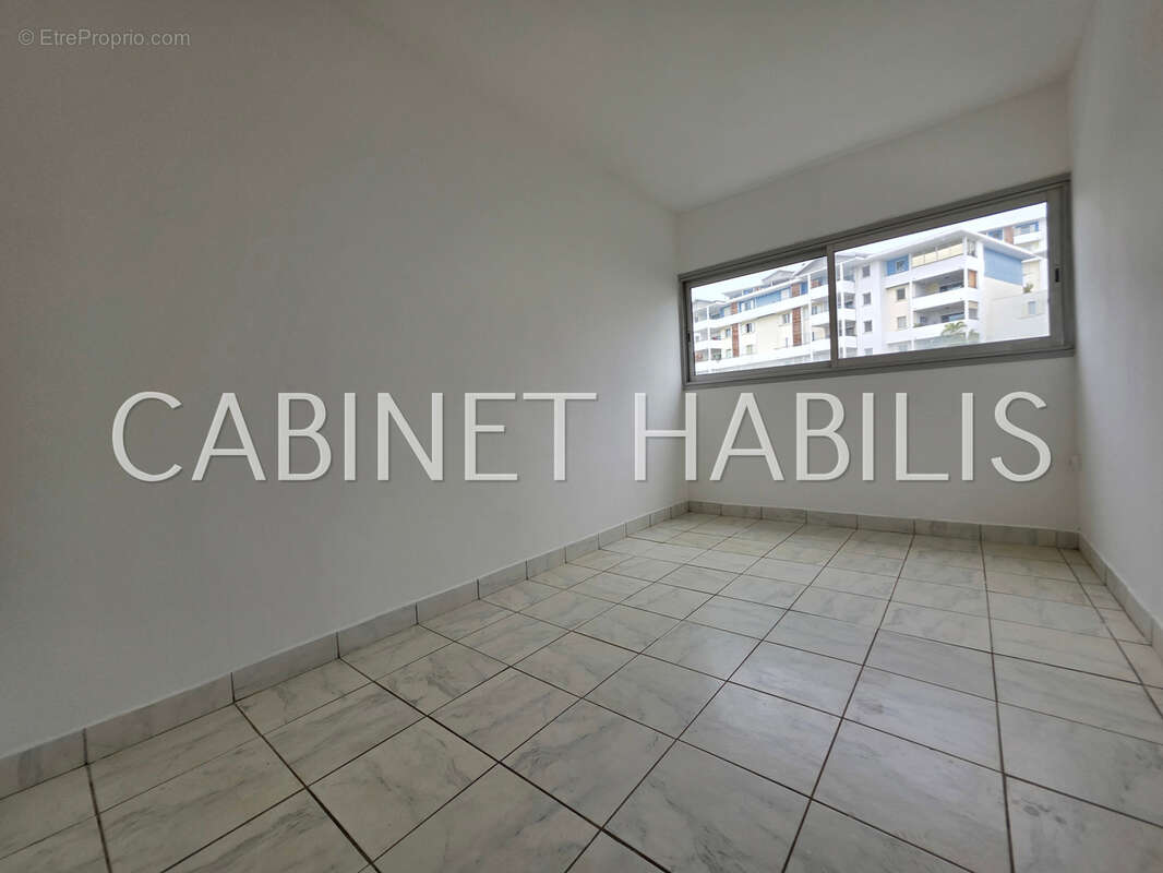 Appartement à SAINT-DENIS