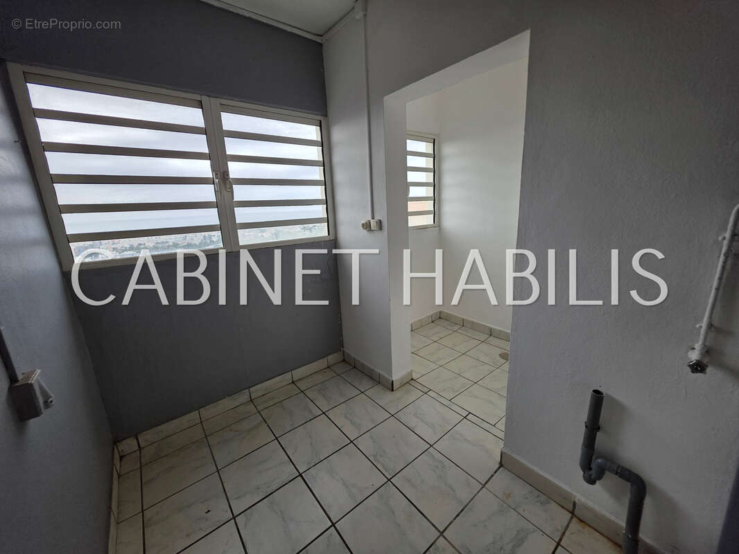 Appartement à SAINT-DENIS