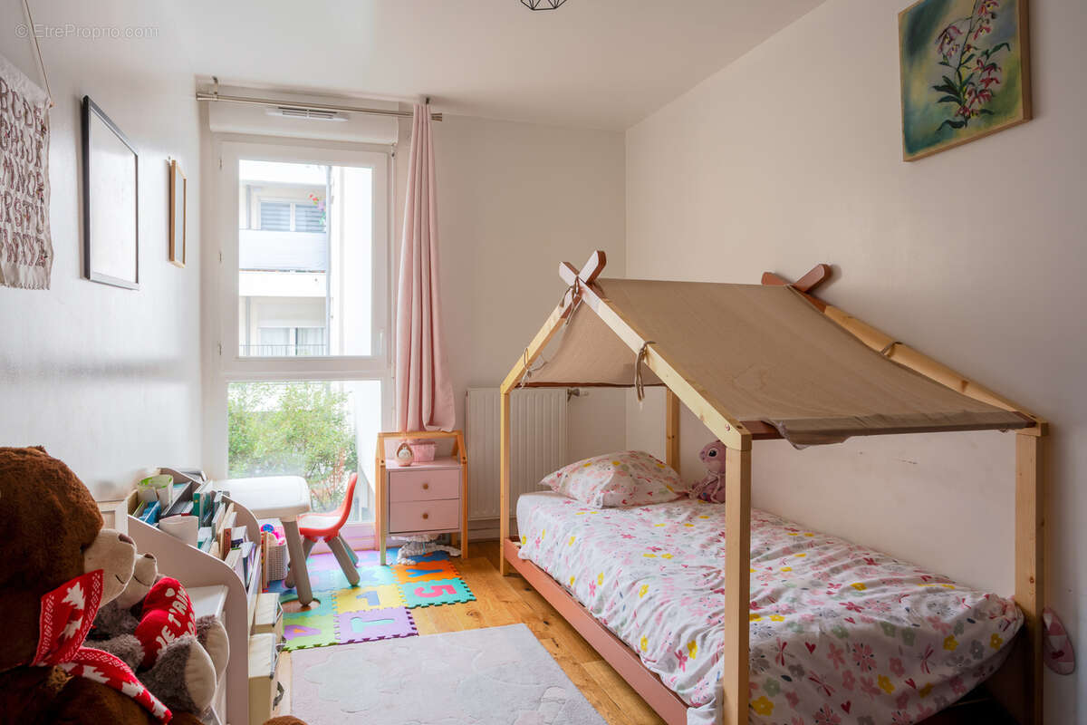 Appartement à ROMAINVILLE