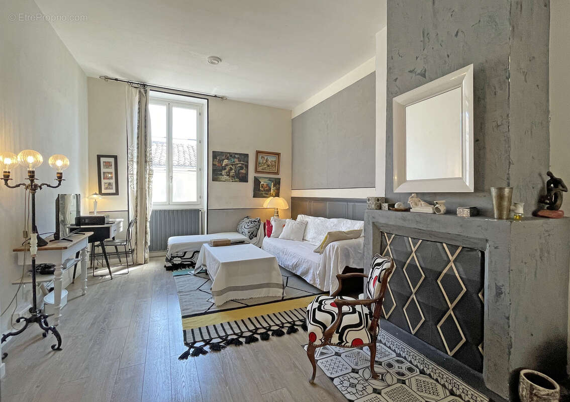 Appartement à NIMES