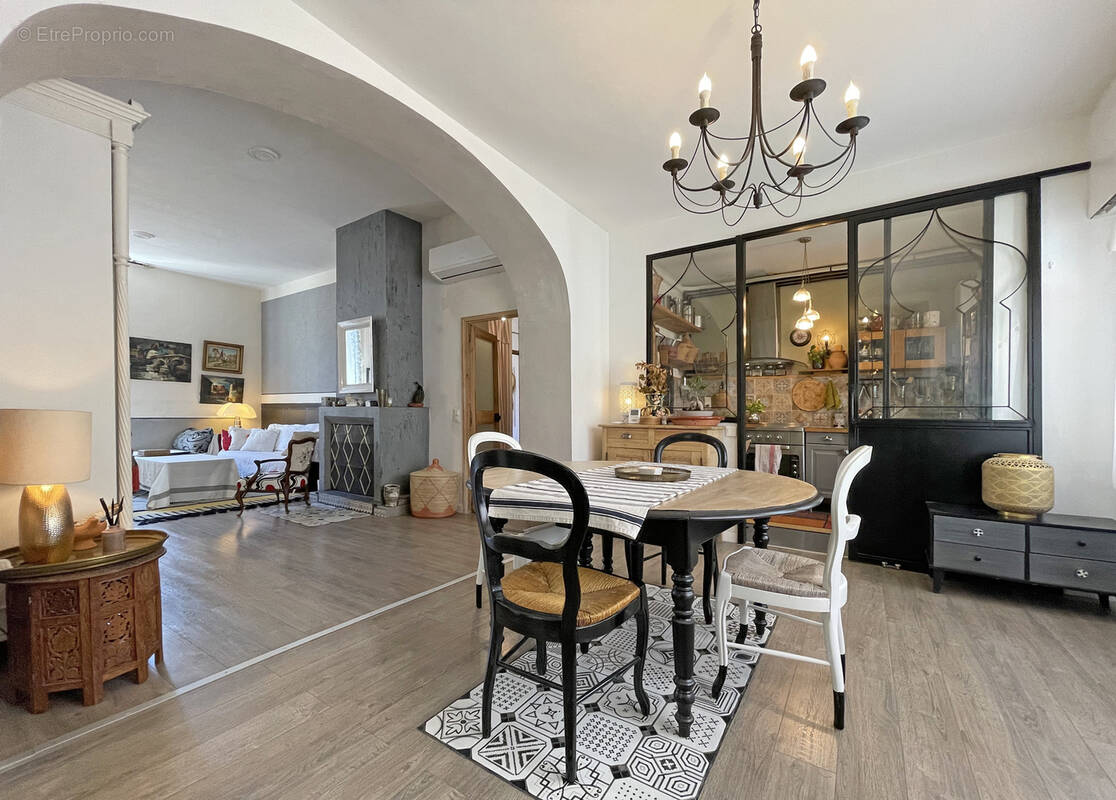 Appartement à NIMES