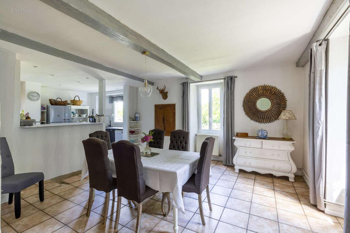 Maison à VALENCOGNE