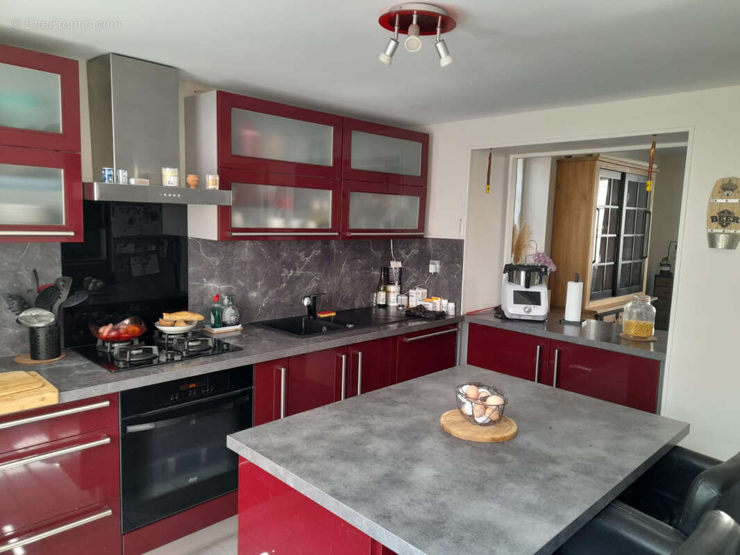 Maison à SEMUR-EN-BRIONNAIS