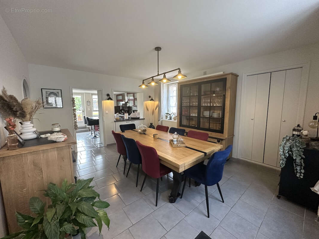 Maison à SEMUR-EN-BRIONNAIS