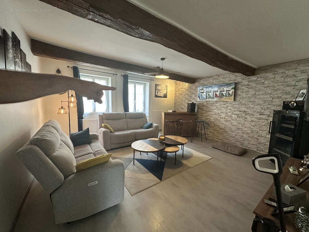 Maison à SEMUR-EN-BRIONNAIS