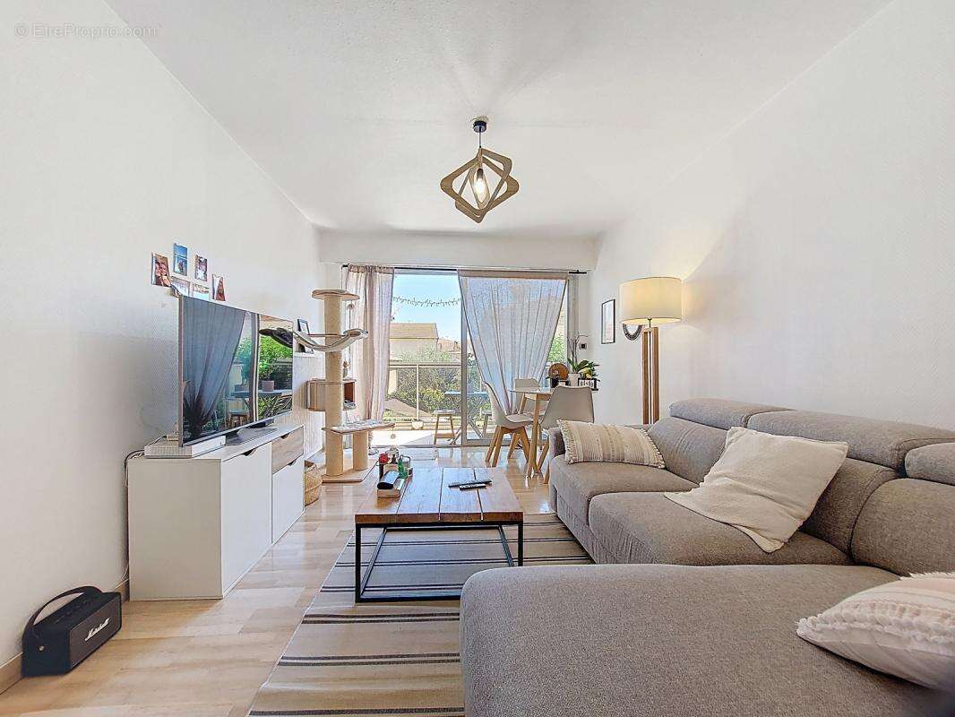 Appartement à CAGNES-SUR-MER