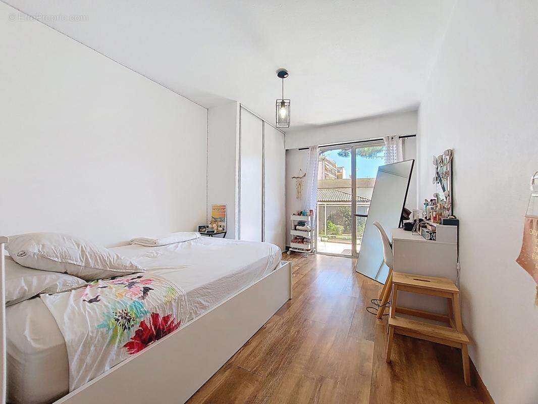 Appartement à CAGNES-SUR-MER