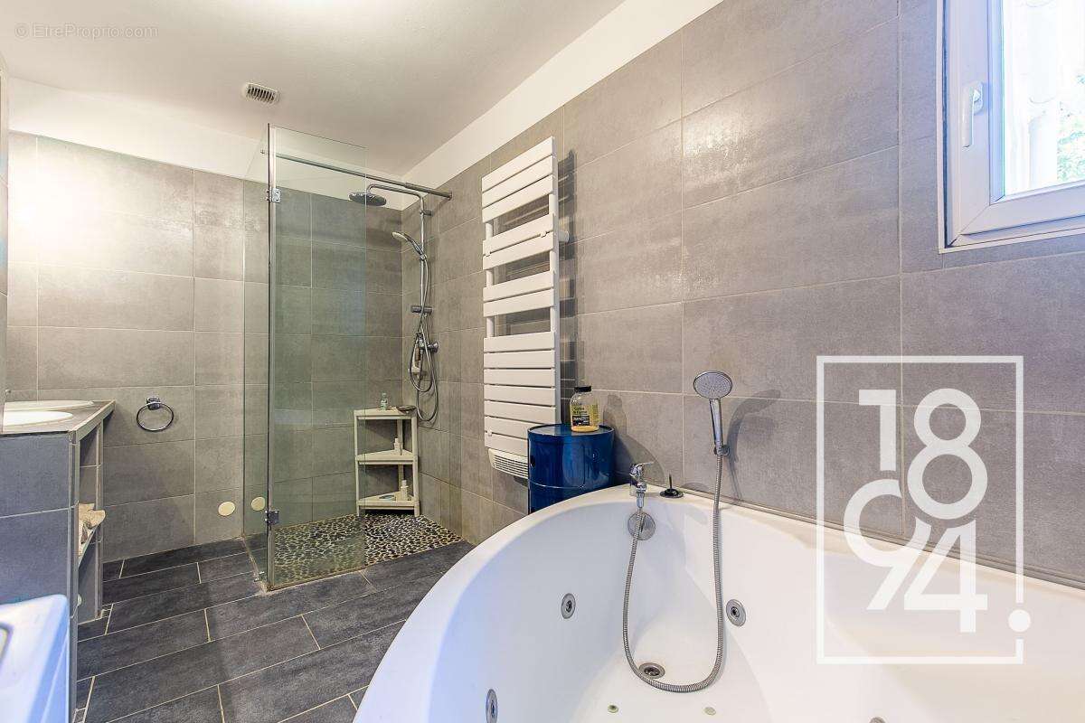 Maison à GIGNAC-LA-NERTHE