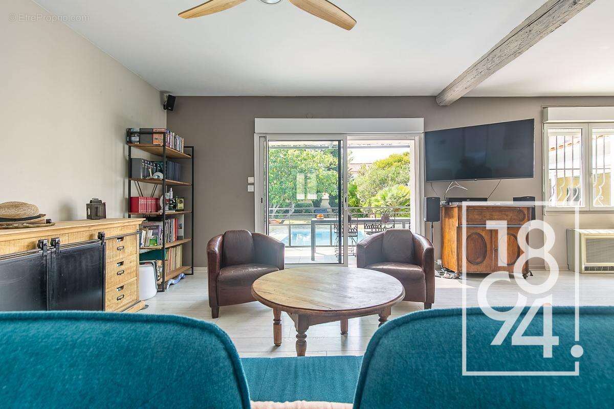 Maison à GIGNAC-LA-NERTHE