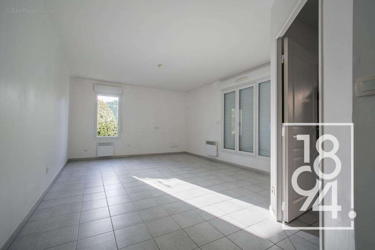 Appartement à MARSEILLE-14E