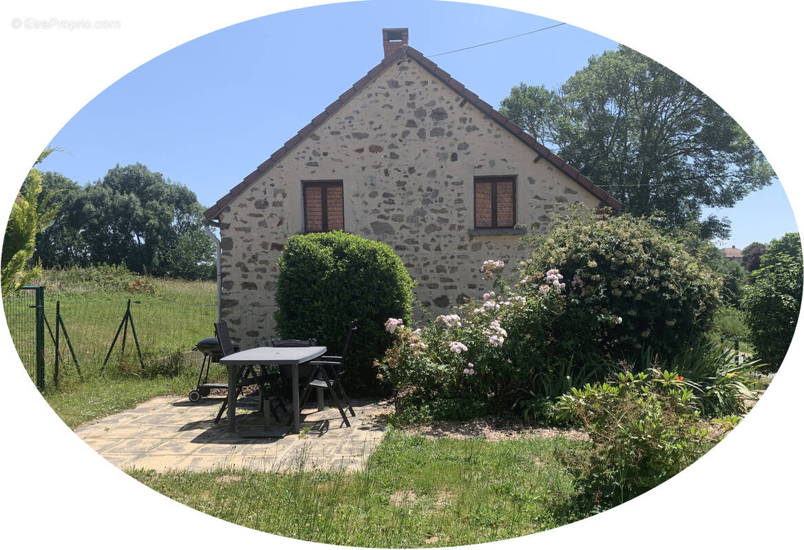 Maison à SAINTE-THERENCE