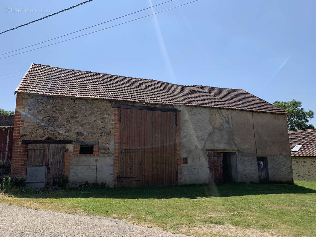 Maison à SAINTE-THERENCE