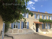 Maison à BARBEZIEUX-SAINT-HILAIRE