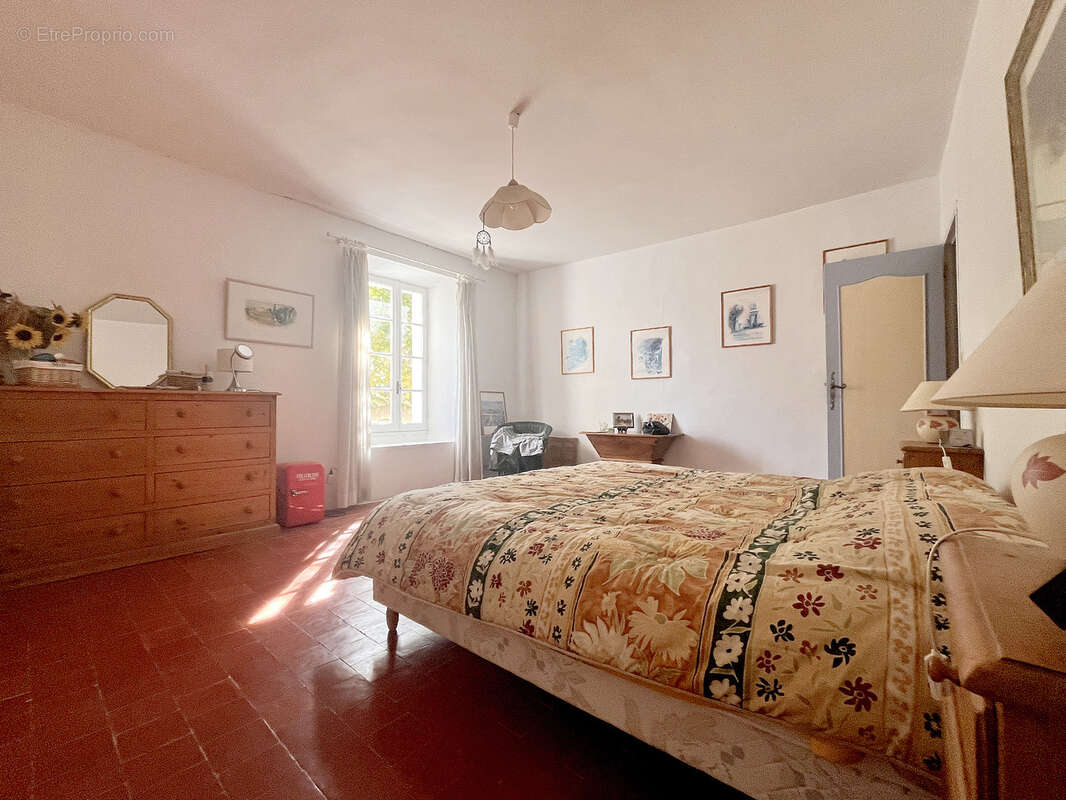 Maison à BEAUMES-DE-VENISE