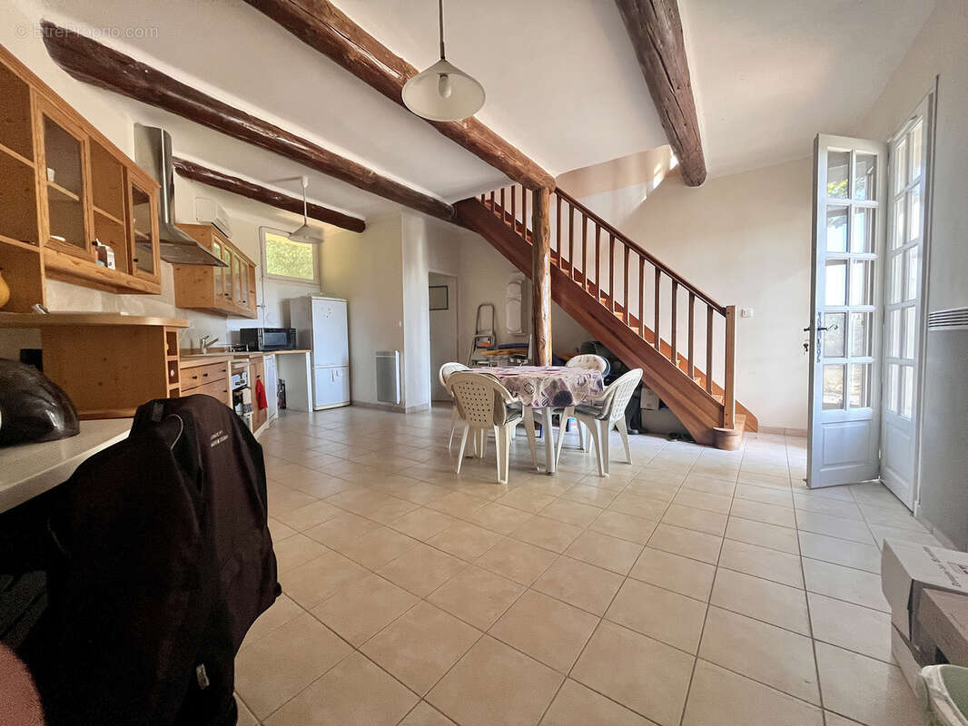 Maison à BEAUMES-DE-VENISE