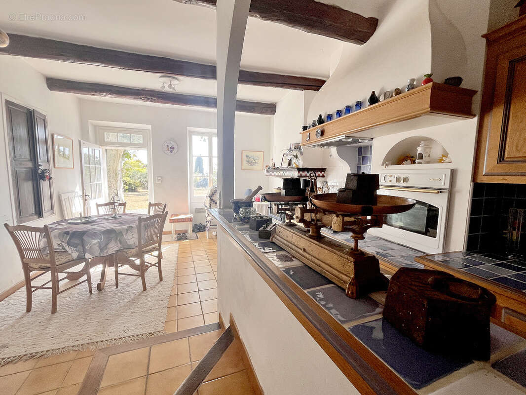 Maison à BEAUMES-DE-VENISE