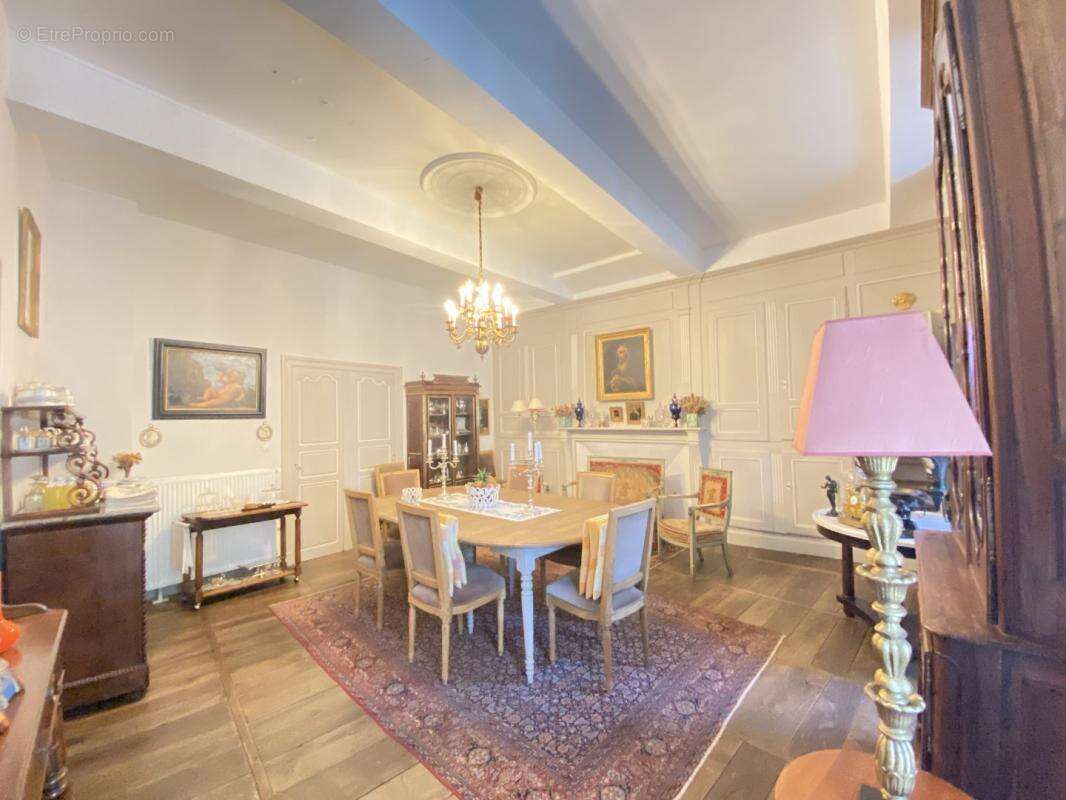 Maison à BEAULIEU-SUR-DORDOGNE