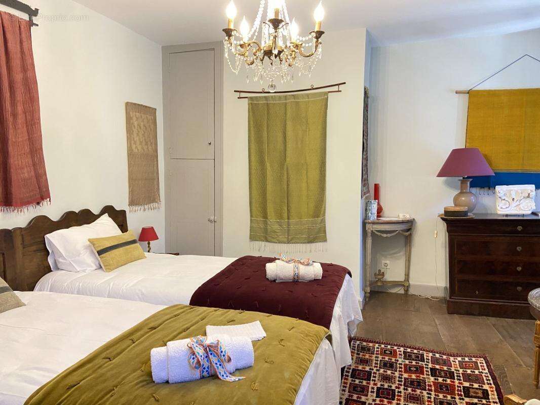 Maison à BEAULIEU-SUR-DORDOGNE