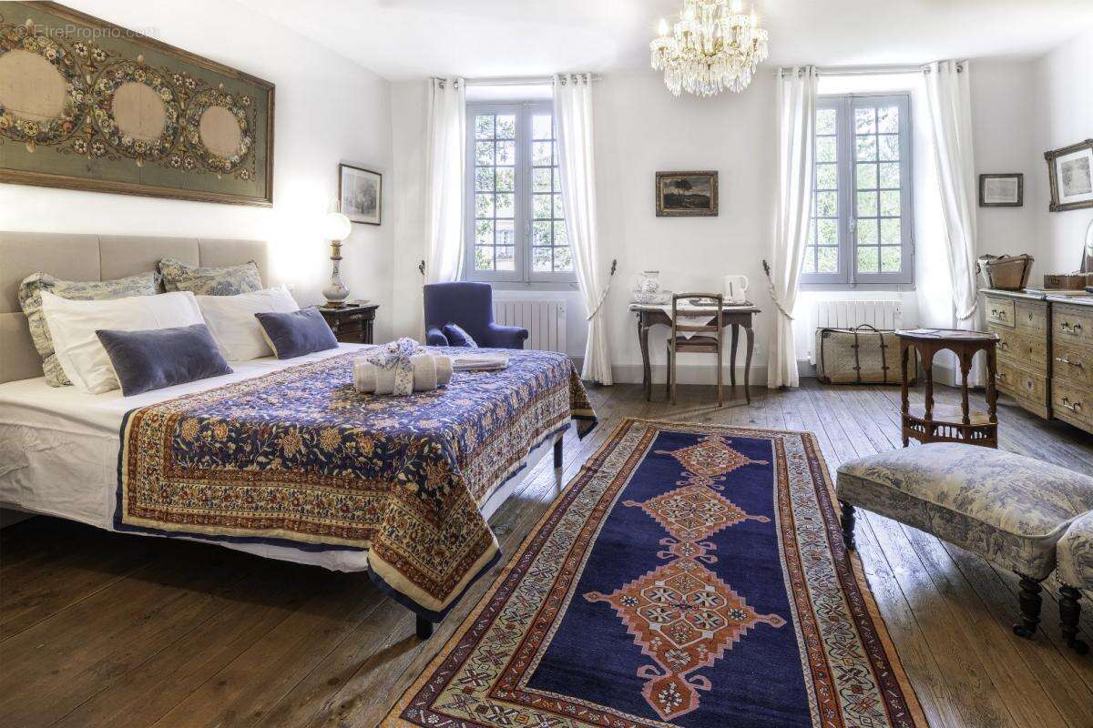 Maison à BEAULIEU-SUR-DORDOGNE