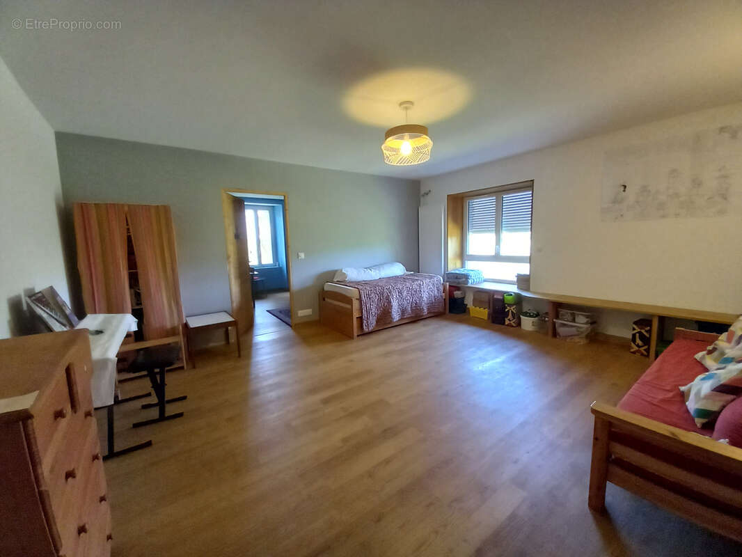 Maison à L&#039;ISLE-JOURDAIN