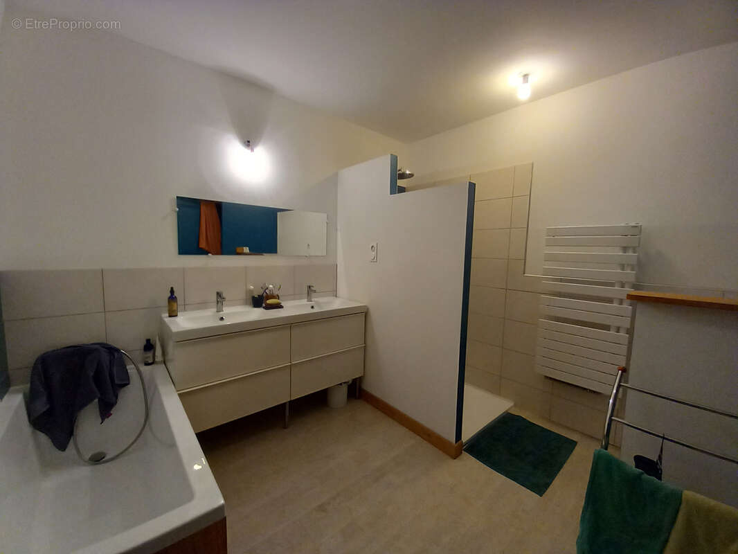 Maison à L&#039;ISLE-JOURDAIN