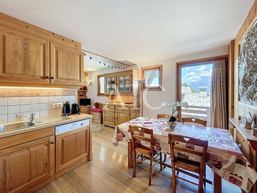 Appartement à COMBLOUX