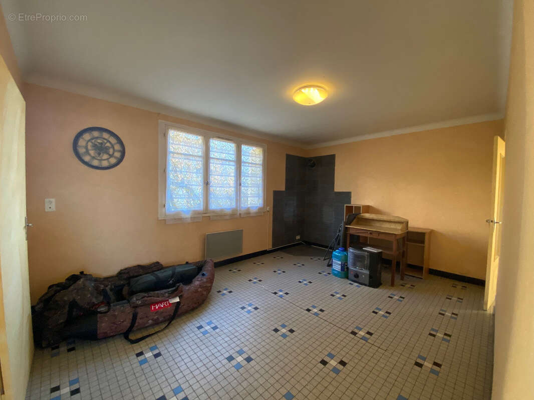 Maison à PUY-L&#039;EVEQUE