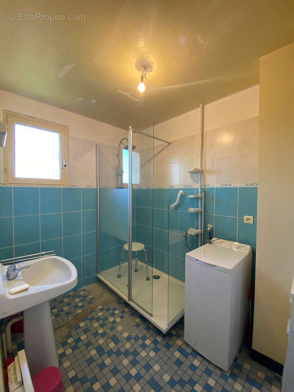 Maison à PUY-L&#039;EVEQUE