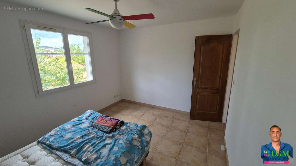 Maison à SAINT-VICTOR-DE-MALCAP