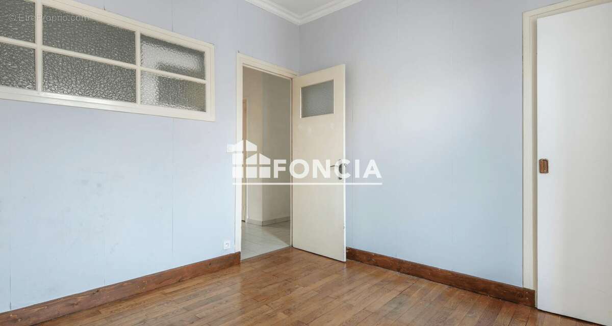 Appartement à FONTAINE