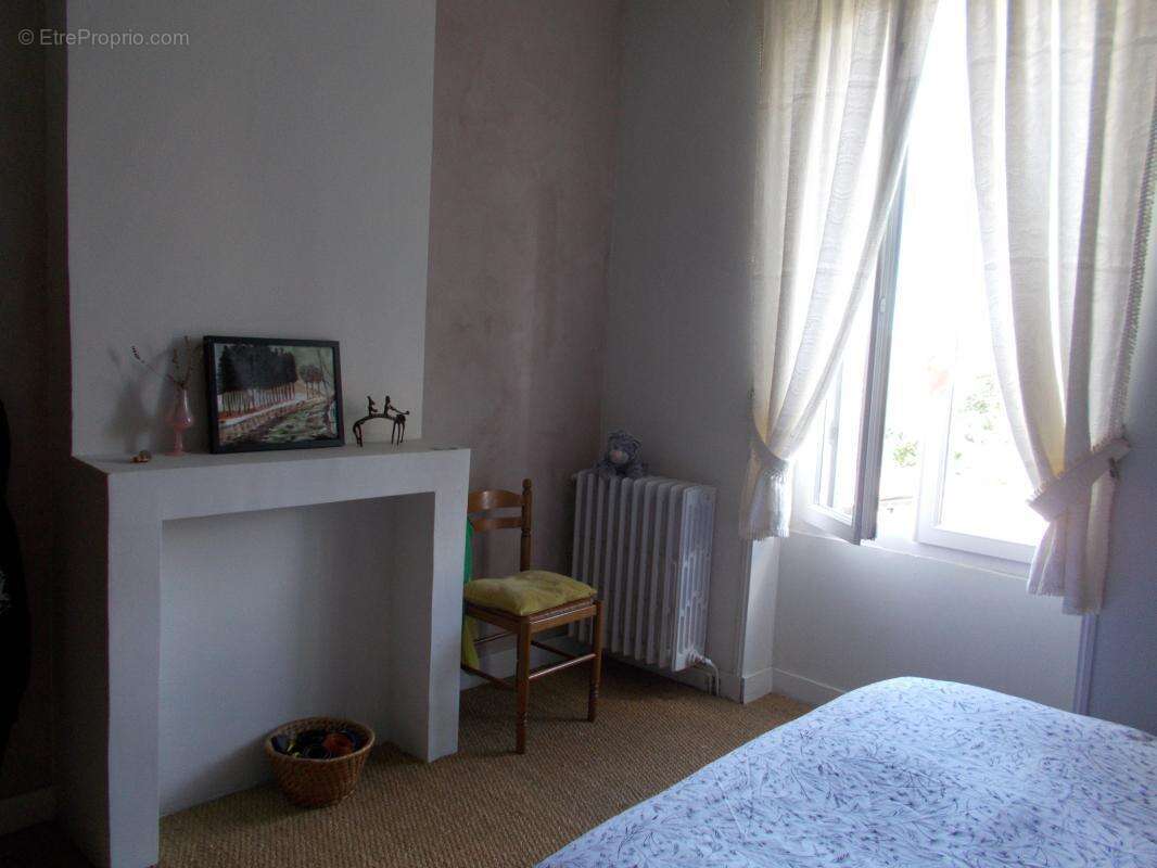 Maison à DANGE-SAINT-ROMAIN