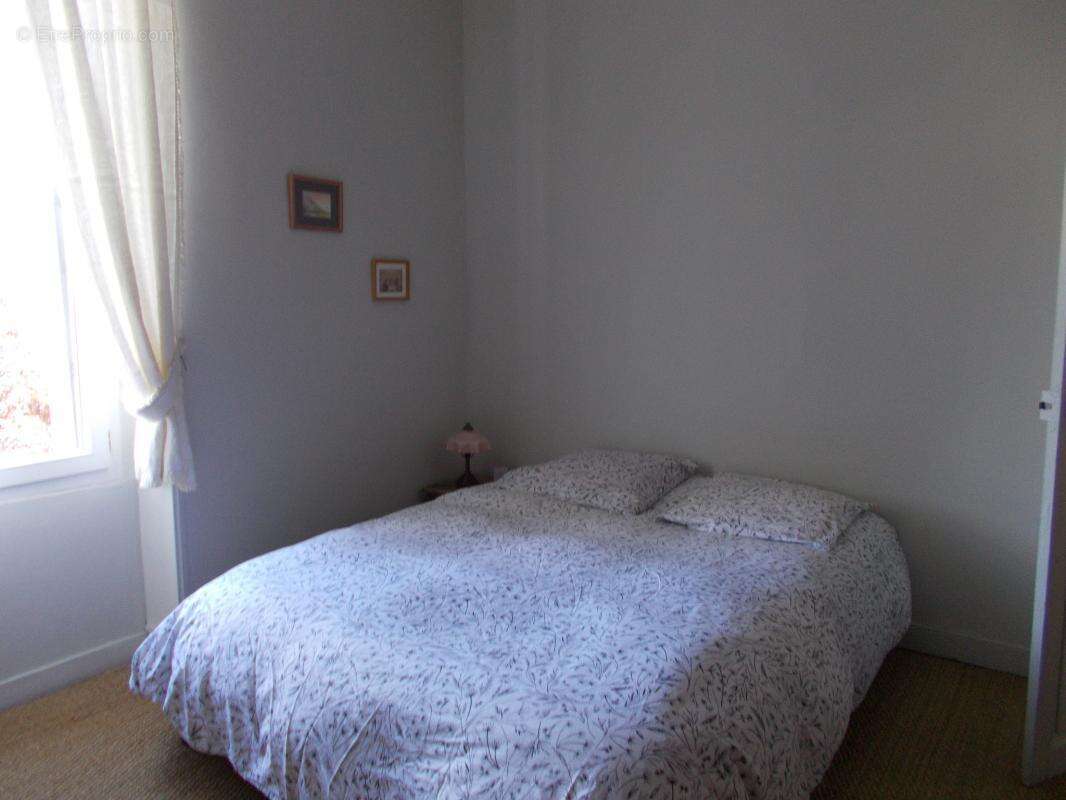 Maison à DANGE-SAINT-ROMAIN