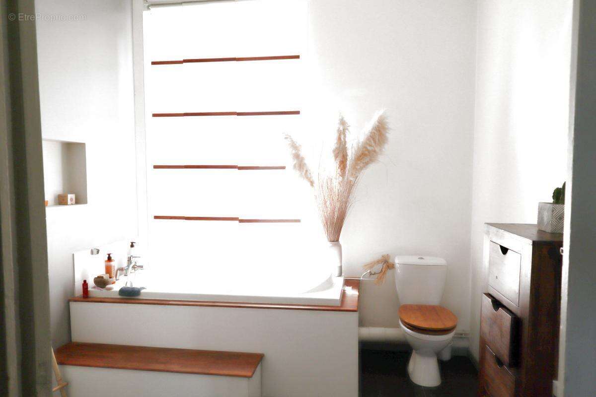 Maison à DANGE-SAINT-ROMAIN