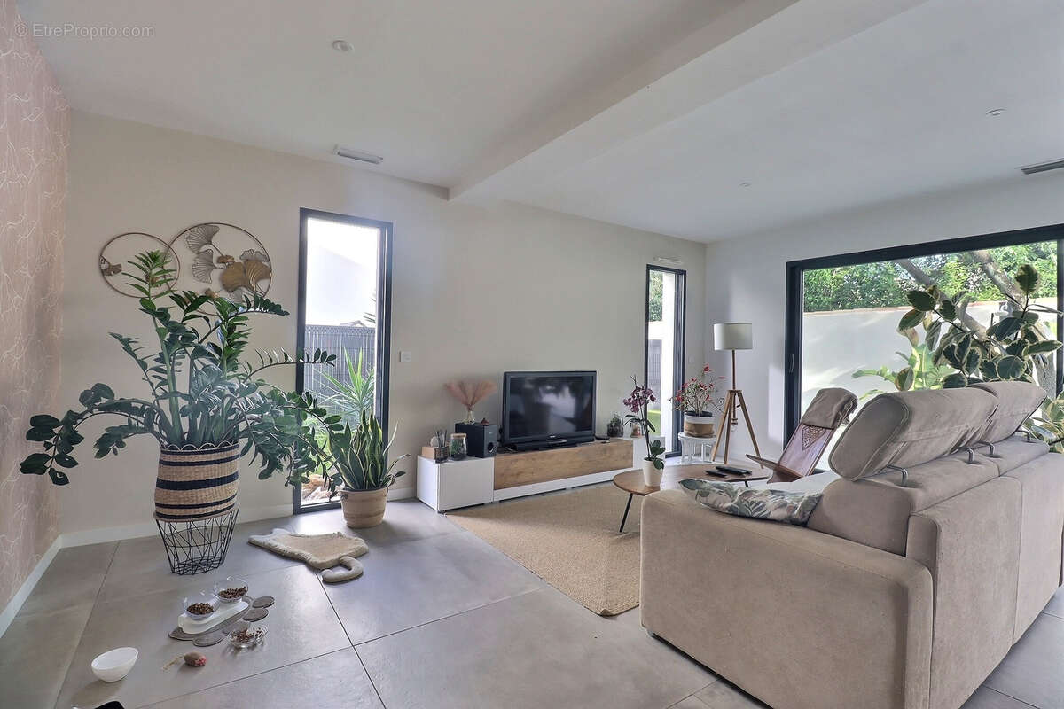 Maison à BAILLARGUES