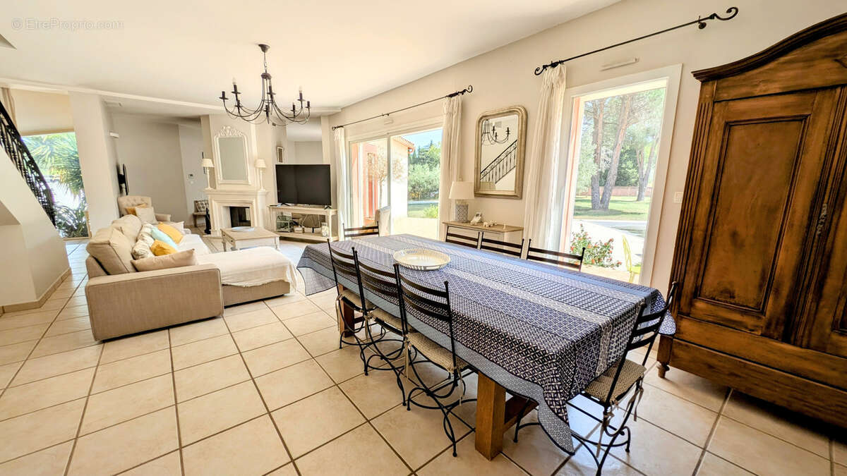 Maison à MONTESQUIEU-DES-ALBERES