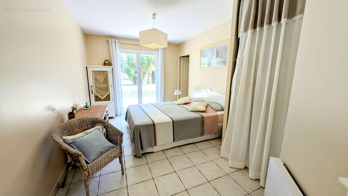 Maison à MONTESQUIEU-DES-ALBERES