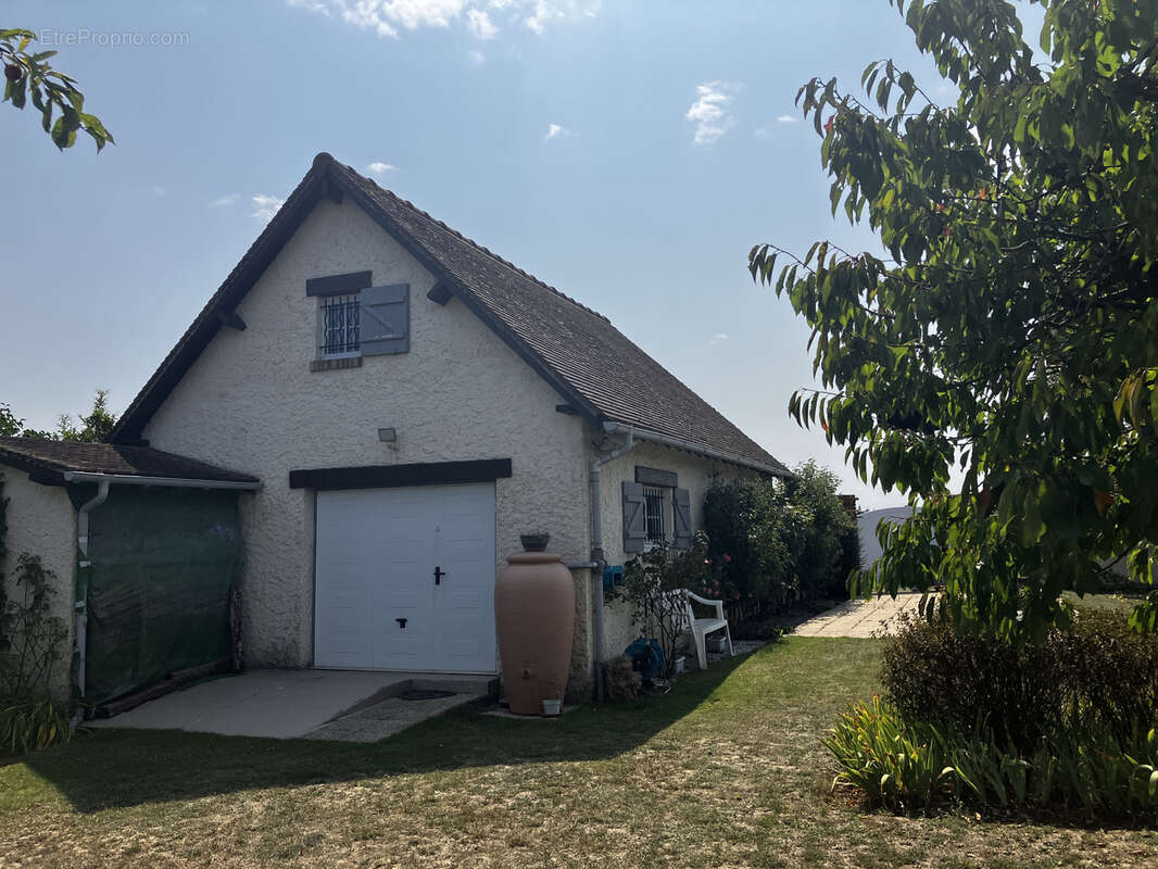 Maison à EZY-SUR-EURE