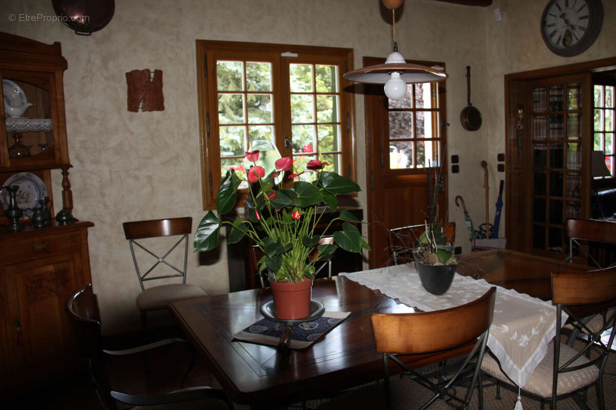 Maison à EZY-SUR-EURE