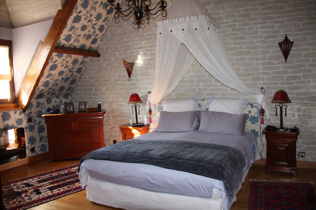 Maison à EZY-SUR-EURE