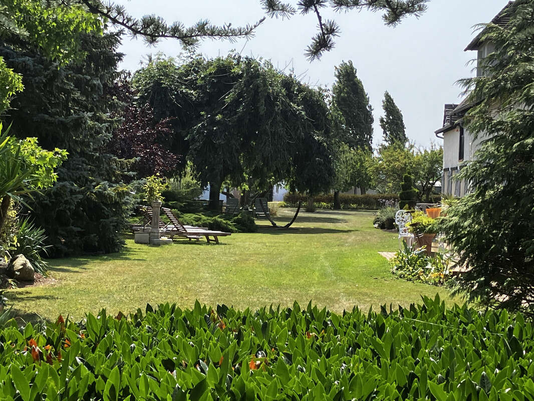 Maison à EZY-SUR-EURE