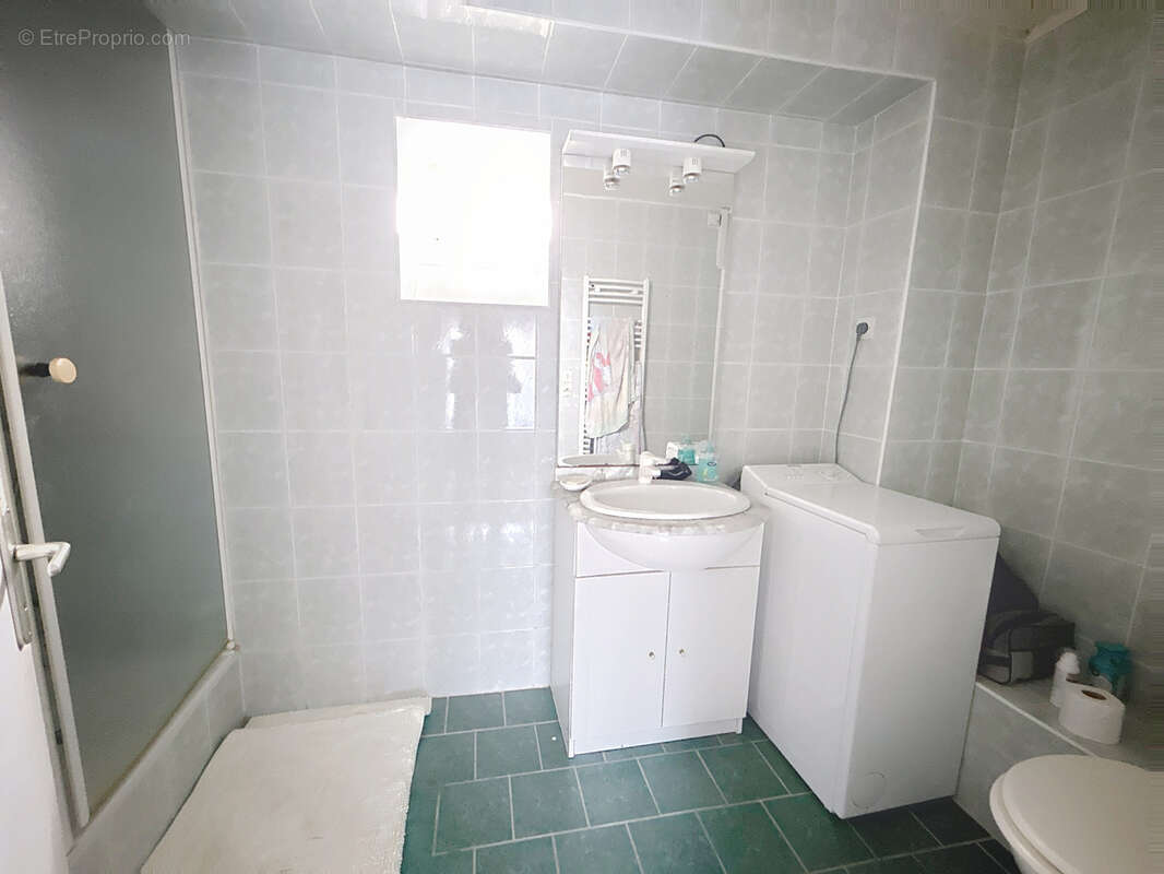 Maison à DEUX-JUMEAUX