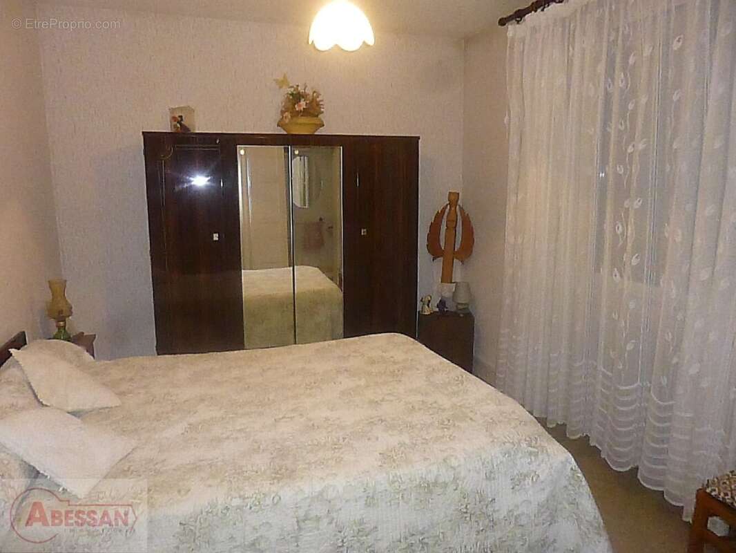 Maison à SAINT-JUERY