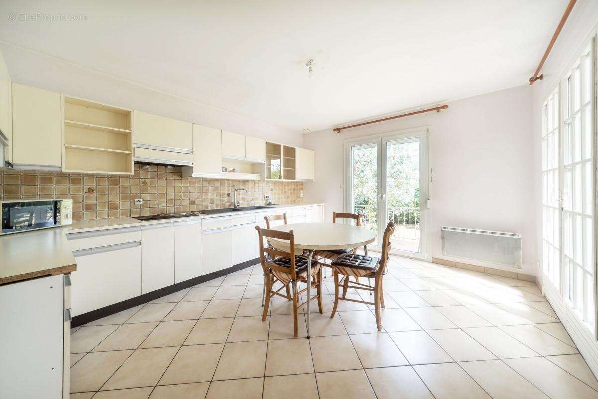 Maison à SAINT-DIDIER-SUR-CHALARONNE