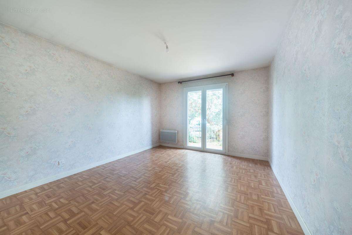 Maison à SAINT-DIDIER-SUR-CHALARONNE