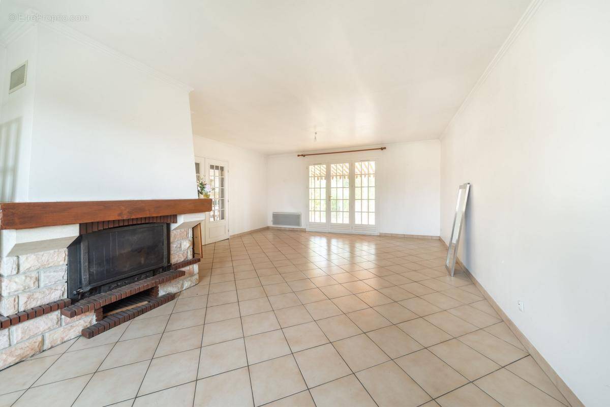 Maison à SAINT-DIDIER-SUR-CHALARONNE