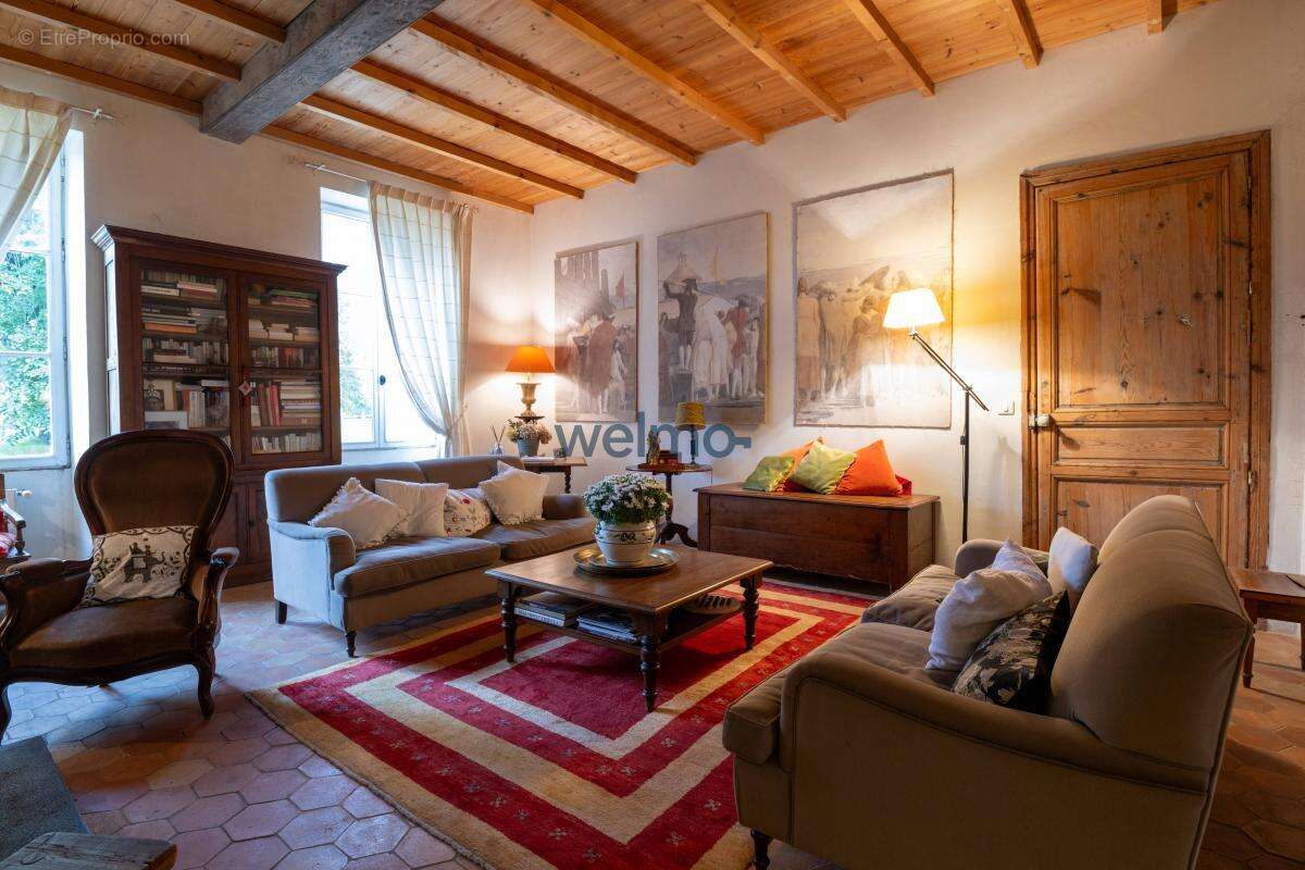 Maison à BELIN-BELIET